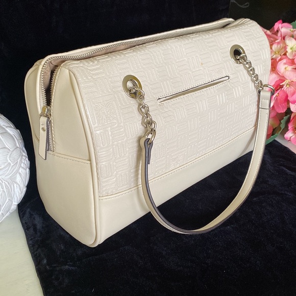 Anne Klein Purse - Picture 4 of 11